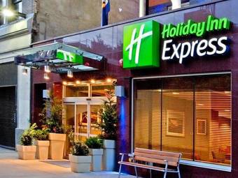 Holiday Inn Express New York City Times Square