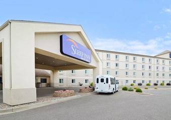 Sleep Inn & Suites Conference Center And Water Park